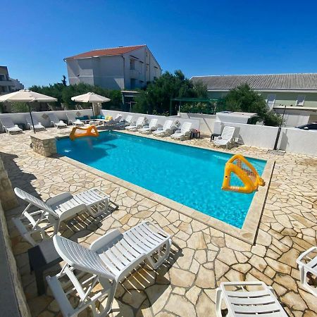 Apartments King - City Center Novalja Exterior photo
